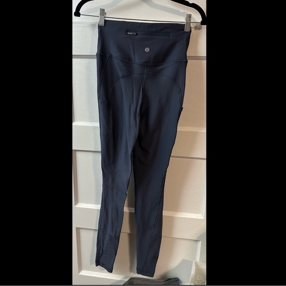 Lululemon Leggings Sleek Tailored Design *Used*
